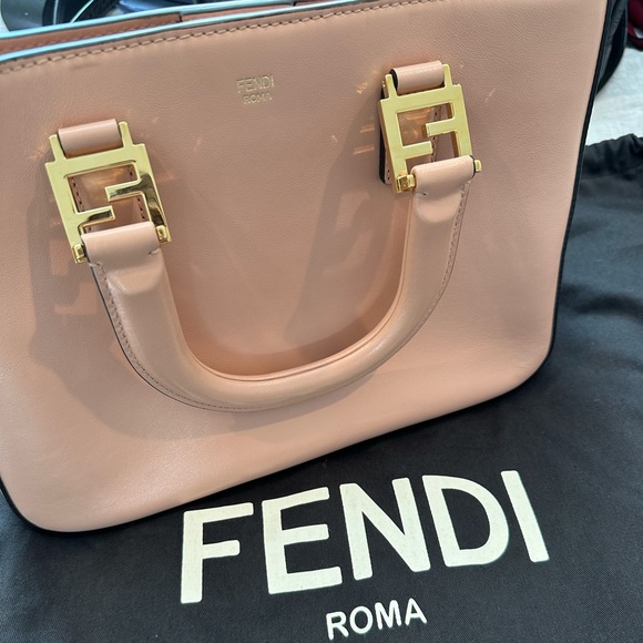 Fendi tote bag - Picture 1 of 4